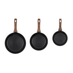 Набор посуды MPM MPC-SET/14/01 (20/24/28 см) Набор посуды MPM MPC-SET/14/01 (20/24/28 см)